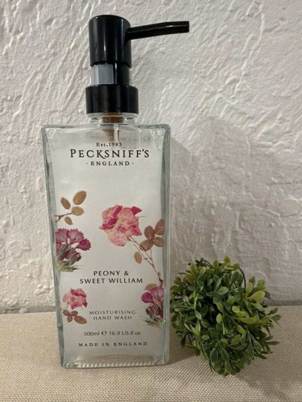 Pecksniff's England Peony & Sweet William Hand Wash 16.9 fl oz Glass Bottle